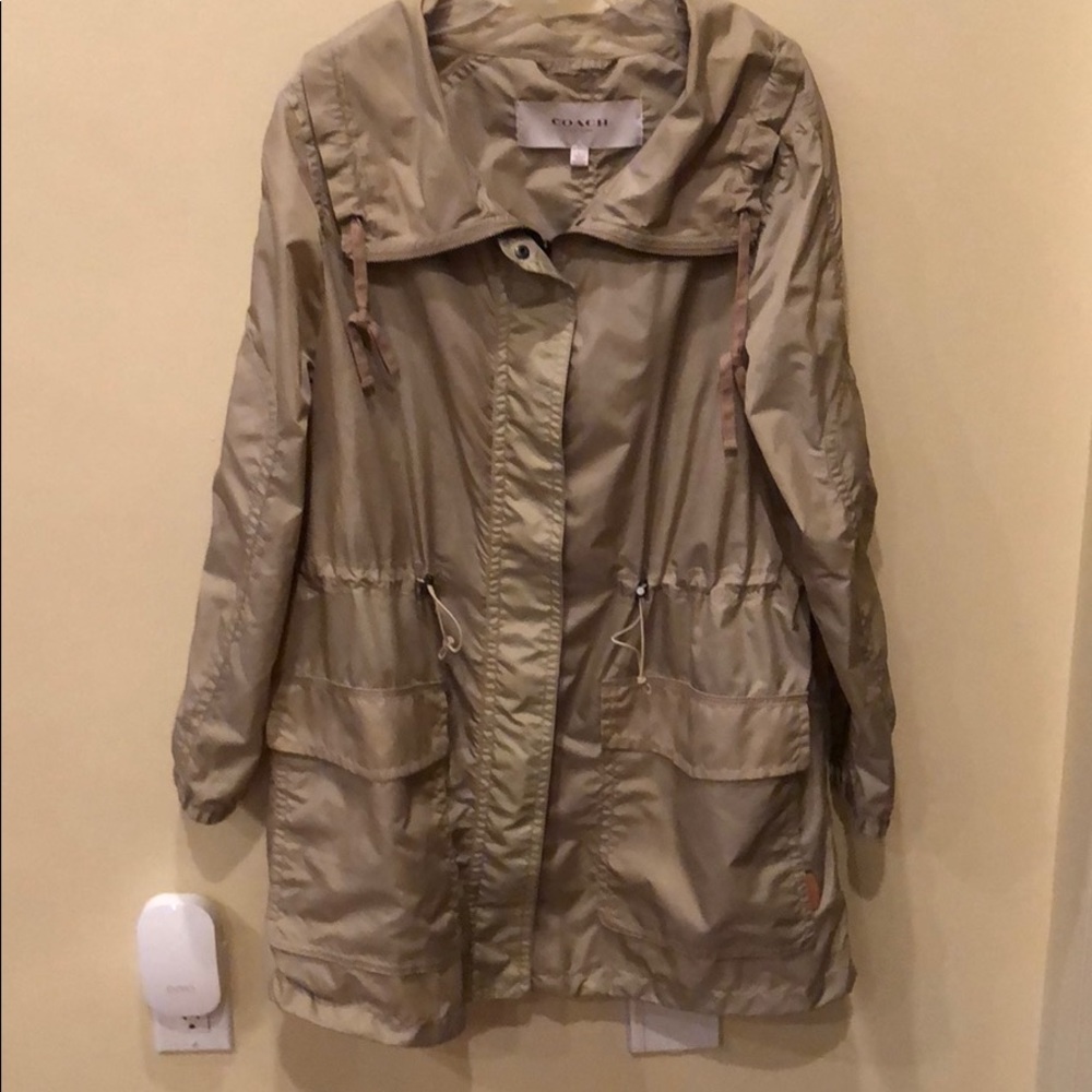 Coach water resistant lightweight windbreaker
